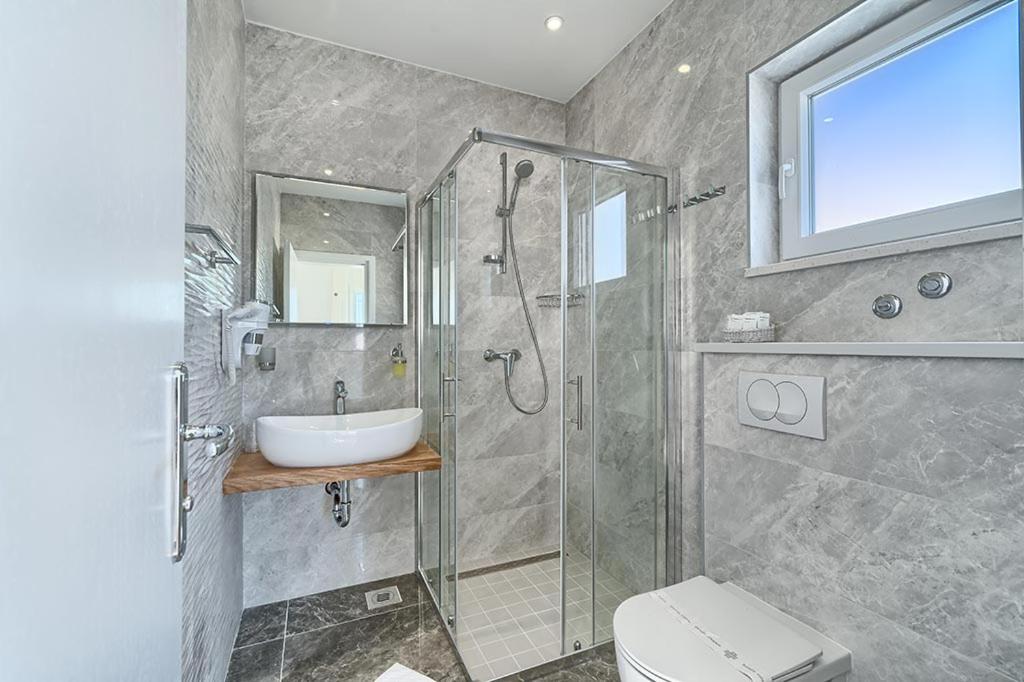 Hotel Trogirski Dvori Zewnętrze zdjęcie