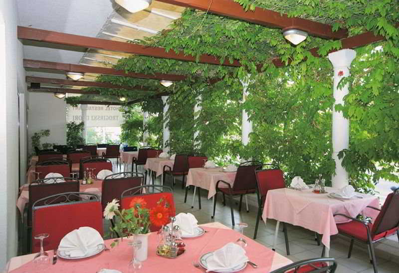 Hotel Trogirski Dvori Zewnętrze zdjęcie